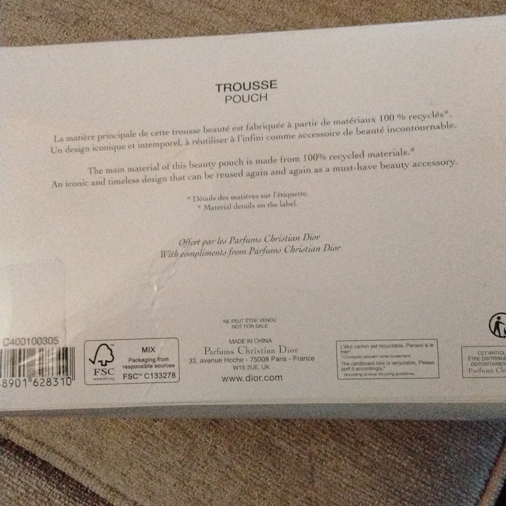 DIOR Cosmetic Case With Box NIB - Picture 5 of 5